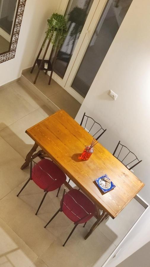 Amalo Guest House Bari Esterno foto
